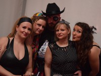 Schrille Schlagerparty