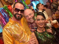 Schrille Schlagerparty