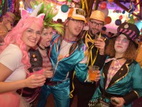 Schrille Schlagerparty
