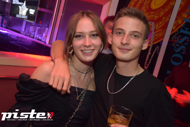 Anstandslos & Durchgeknallt