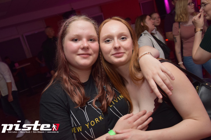 Anstandslos & Durchgeknallt