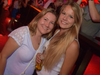 Anstandslos & Durchgeknallt