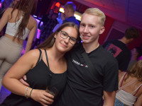 Anstandslos & Durchgeknallt