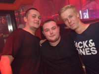 Anstandslos & Durchgeknallt