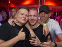 Anstandslos & Durchgeknallt