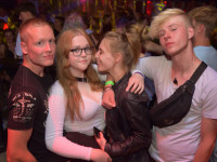 Anstandslos & Durchgeknallt