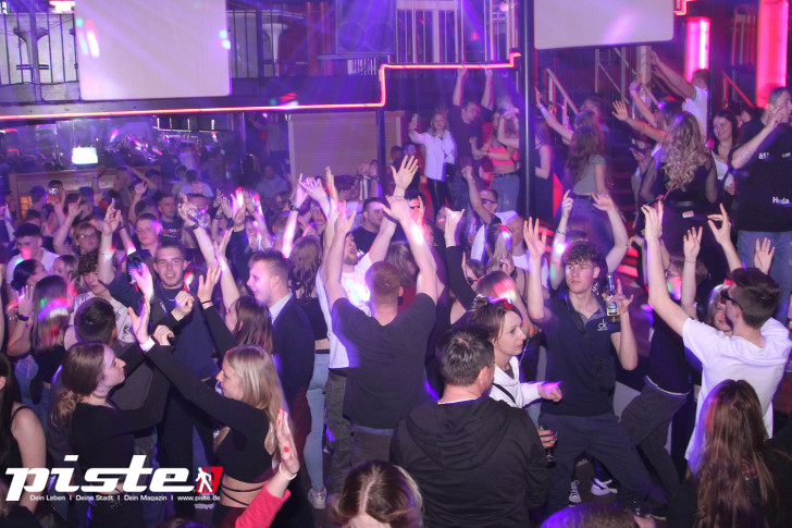 Osterknaller mit Talstraße 3-5