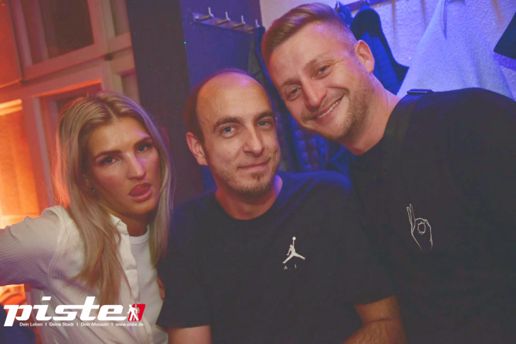 Ü30 Party
