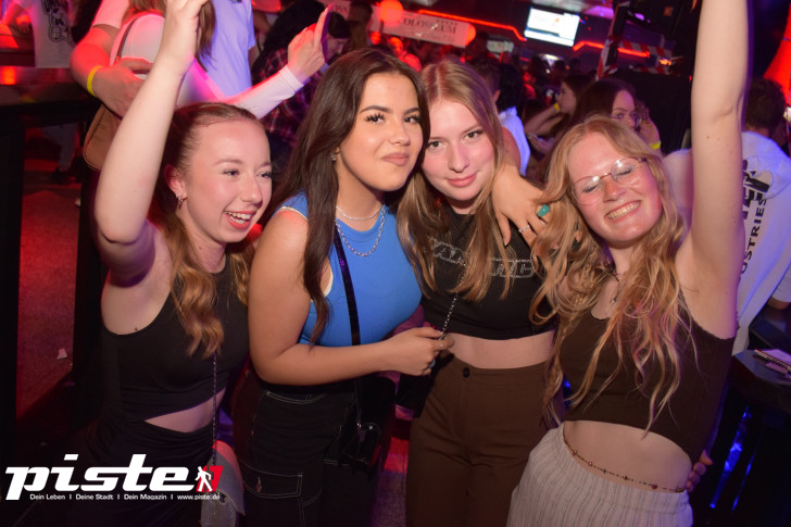 Project Neubrandenburg Teil 1