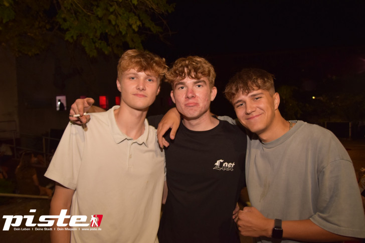 Beach Festival Pt. 2