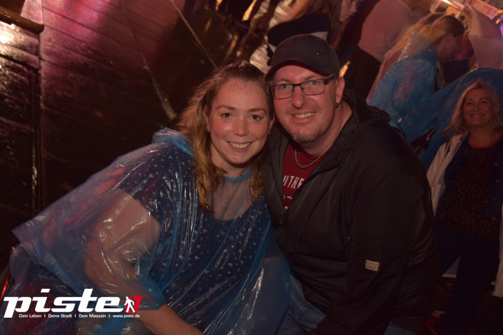 Vier-Tore-Fest: Ella Endlich