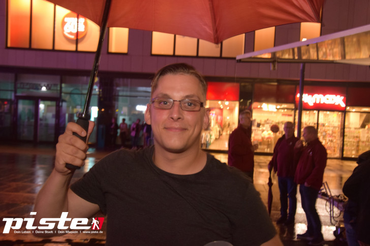 Vier-Tore-Fest: Ella Endlich