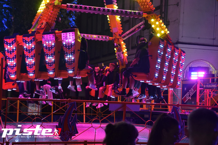 Vier-Tore-Fest: Ella Endlich