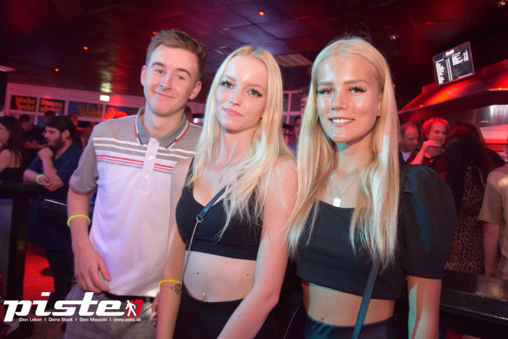 AUSRASTEN! Die XXL-Hausparty