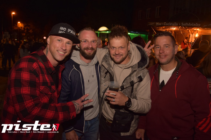 Tanz in den Herbst mit Right Now & TriPod