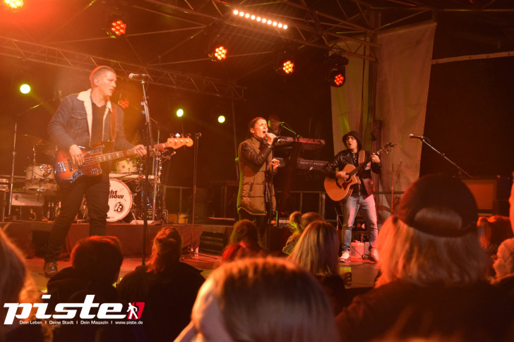 Tanz in den Herbst mit Right Now & TriPod