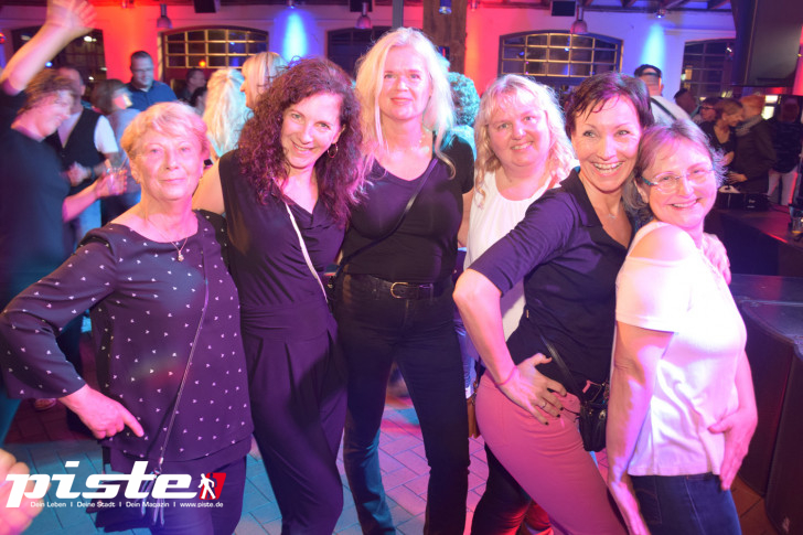 Kraftverkehr Klub Revival Party