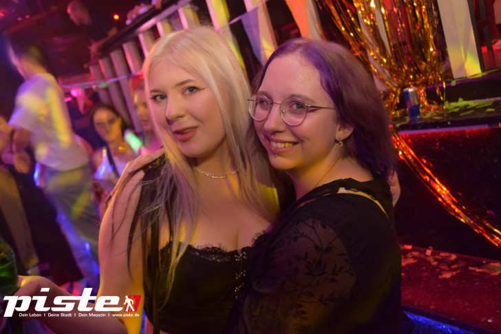 Mega 90er & 2000er Party