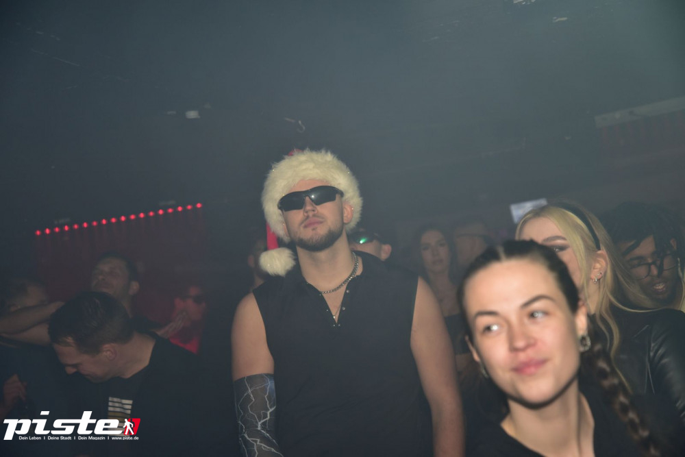 Rivals Rave Bday Bash