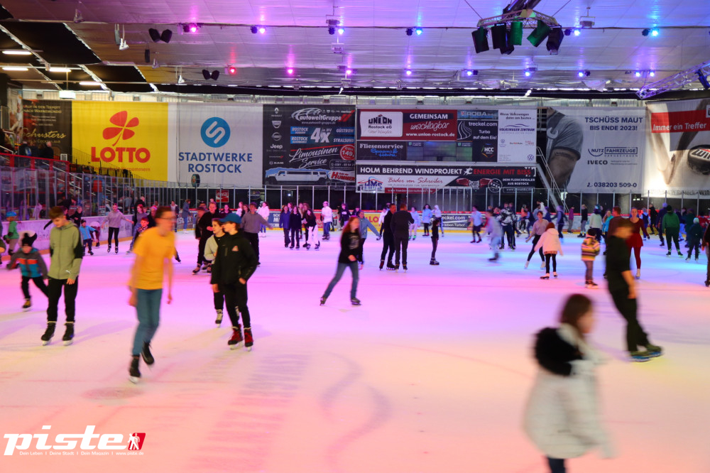 Eishalle Saisonabschluss