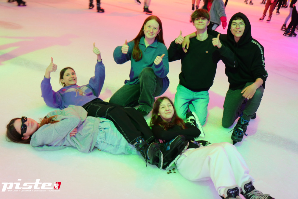 Eishalle Saisonabschluss