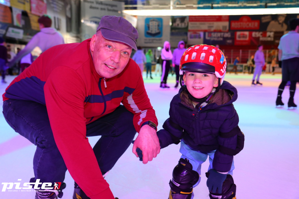 Eishalle Saisonabschluss