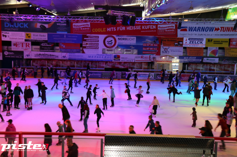 Eishalle Saisonabschluss
