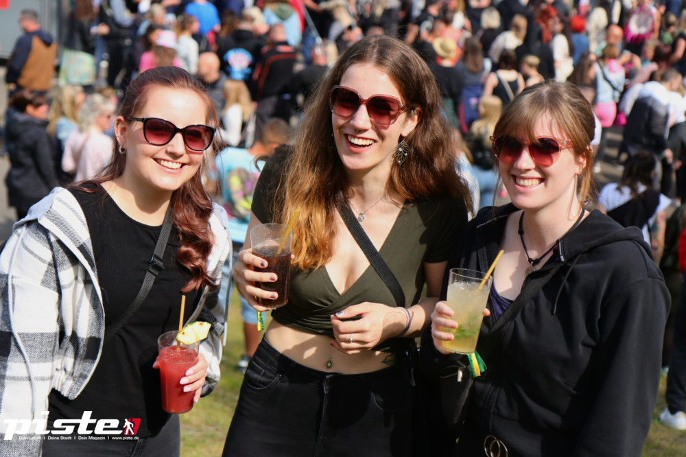 Und draussen tanzt der Bär