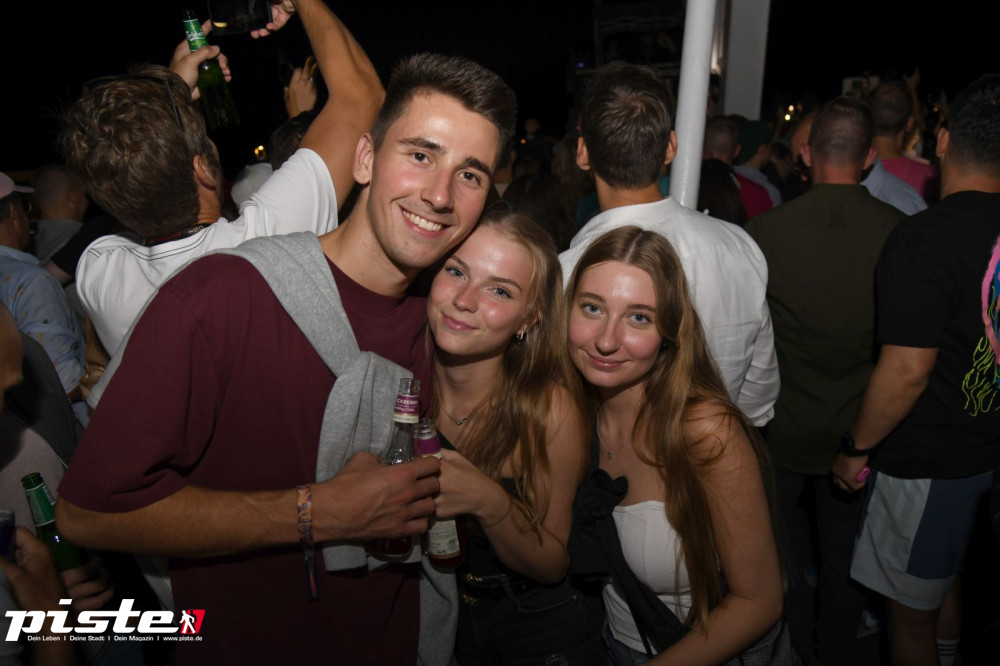 Houseboat meets Beauty & the Beats