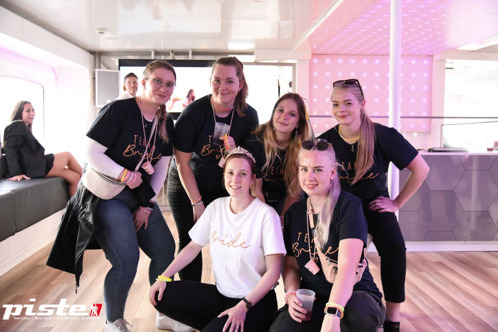 Houseboat meets Beauty & the Beats