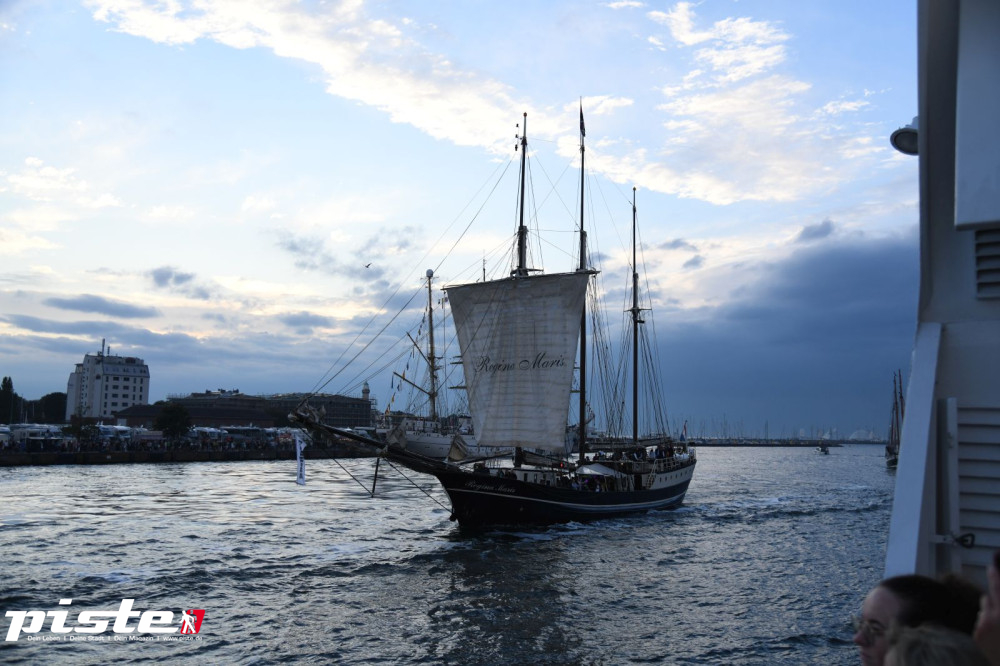 Houseboat meets Beauty & the Beats