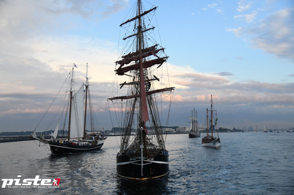 Houseboat meets Beauty & the Beats