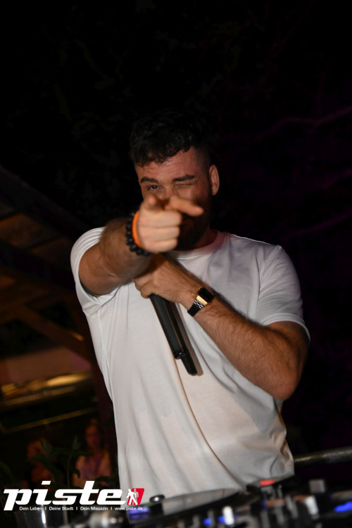 Choco Club Urban Beach