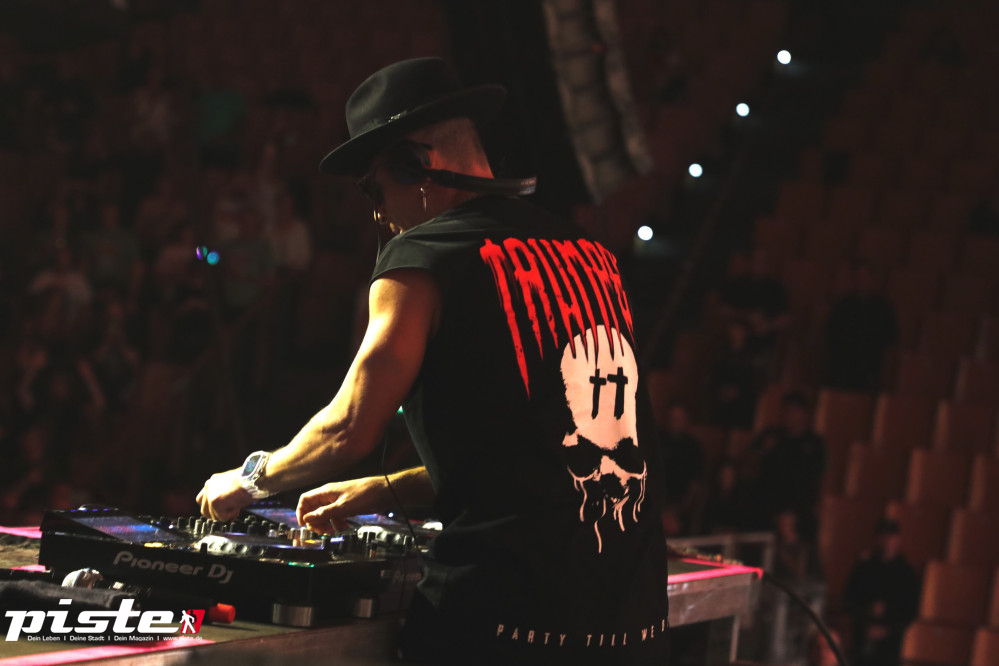 Timmy Trumpets Freakshow