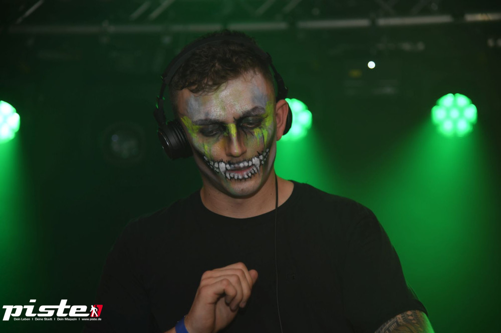 High Tides Horror Show