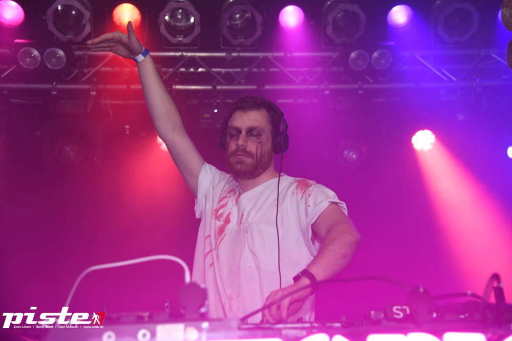 High Tides Horror Show