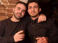 Shake what your mama gave ya