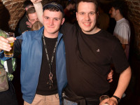 Shake what your mama gave ya