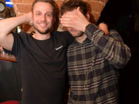 Shake what your mama gave ya