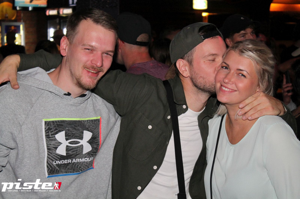 Oktoberfest &80er-90er Party