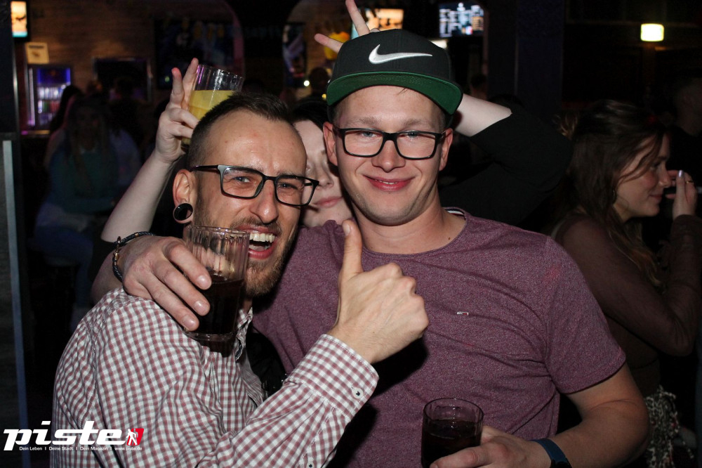 Oktoberfest &80er-90er Party