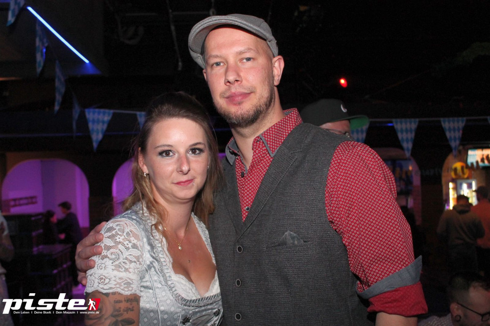 Oktoberfest &80er-90er Party