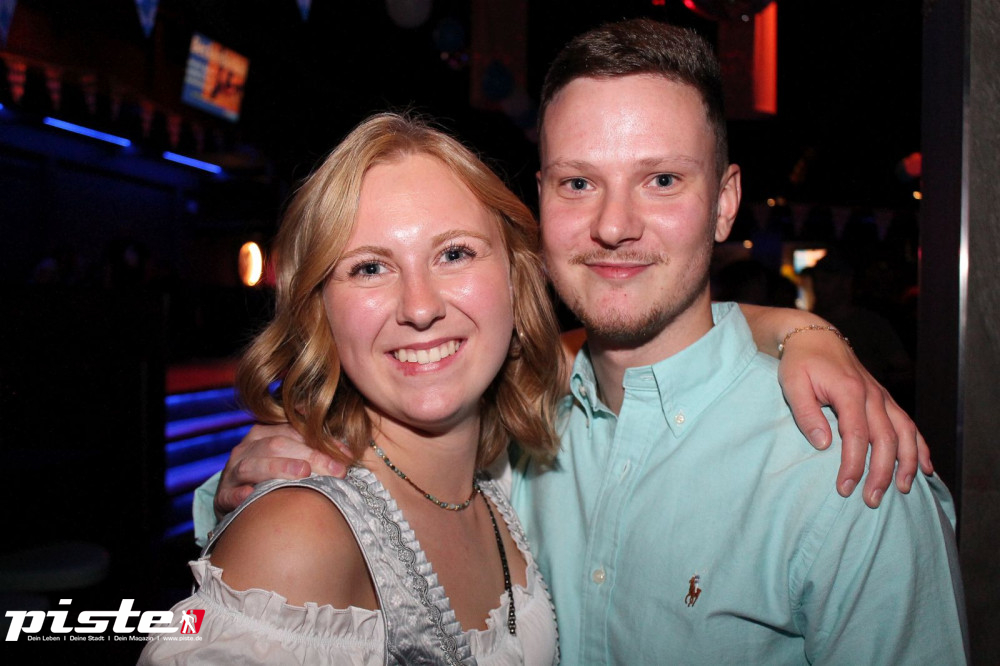 Oktoberfest &80er-90er Party