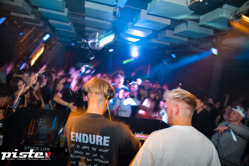 Houserasten meets Neptunica