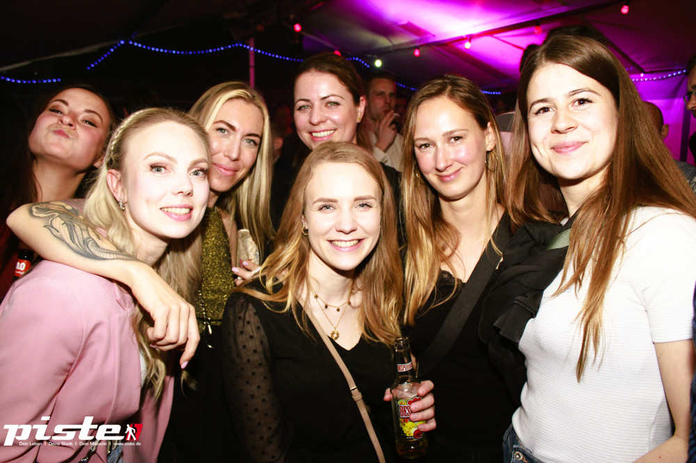 Wer hat an der Uhr gedreht?