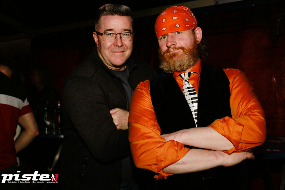 Wer hat an der Uhr gedreht?