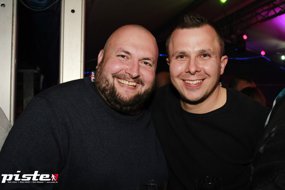 Wer hat an der Uhr gedreht?