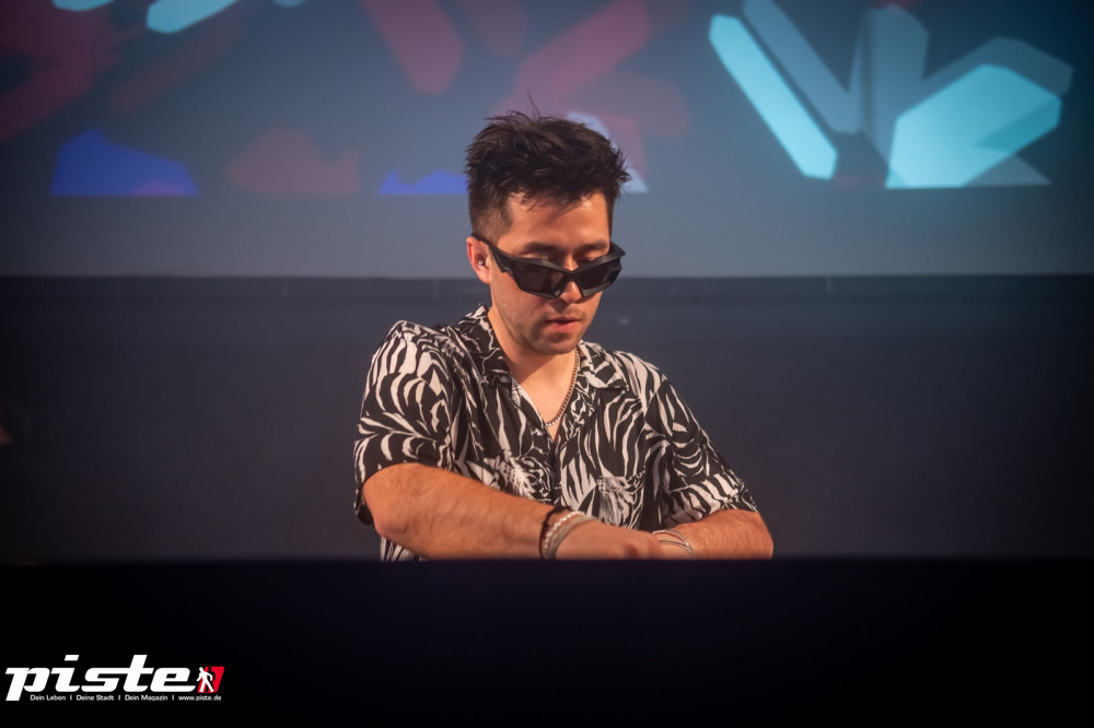 Dark Night mit DJ Vize Galerie 1