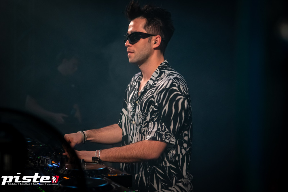 Dark Night mit DJ Vize Galerie 1