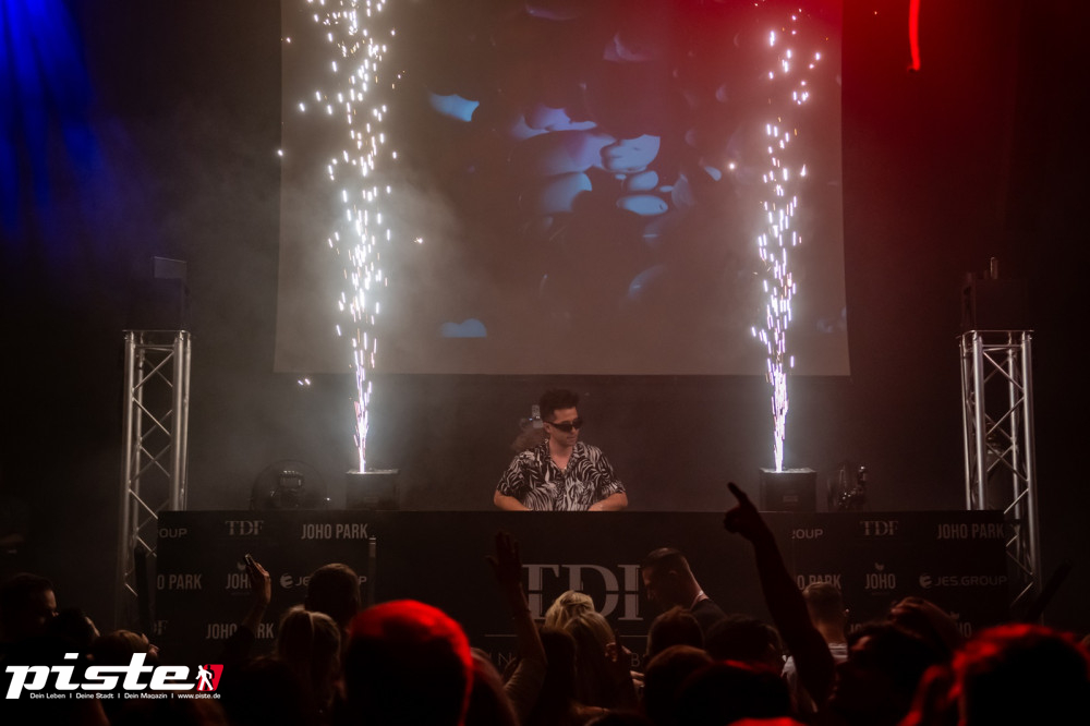 Dark Night mit DJ Vize Galerie 1